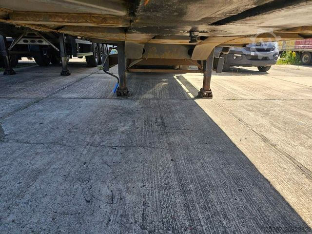 Ανοιχτό ημιρυμουλκούμενο με μουσαμά KRONE Gardine Mega, Anti Eis Dach,2 Liftachse,Hubdach