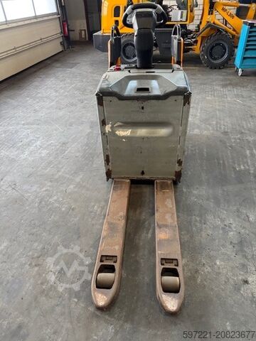 Stacker Stand-on Still EXH-S 25