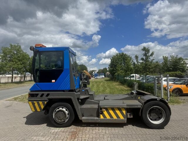 Tracteur terminal Terberg RT282 (4x4) RoRo