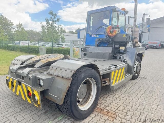 Tracteur terminal Terberg RT282 (4x4) RoRo