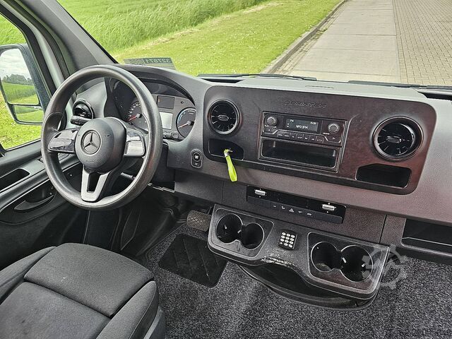ハイルーフステーションワゴン MERCEDES-BENZ ESPRINTER 55 kWh ac automaat