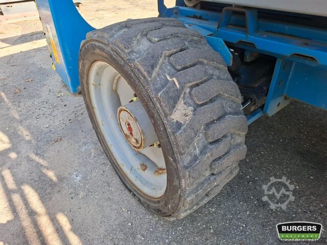 Scherenhebebühne Genie GS3390