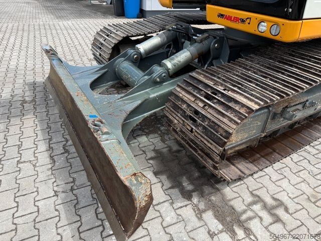 Jentolak rantai LIEBHERR R920 Compact LC Kettenbagger
