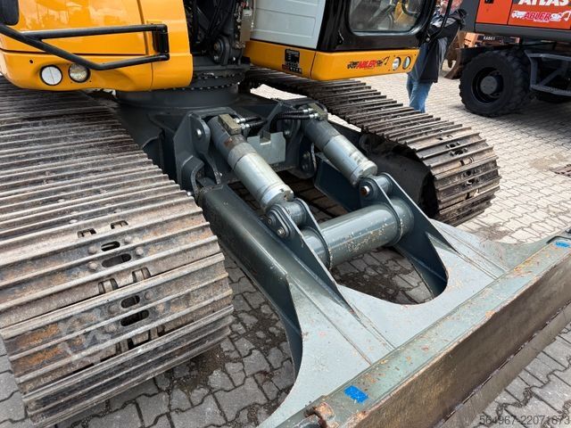 Jentolak rantai LIEBHERR R920 Compact LC Kettenbagger