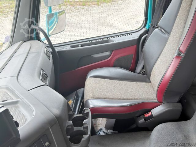 Macara montată pe camion VOLVO FMX 410 *HIAB 322 EP-5 HIPRO/FUNK *8x4