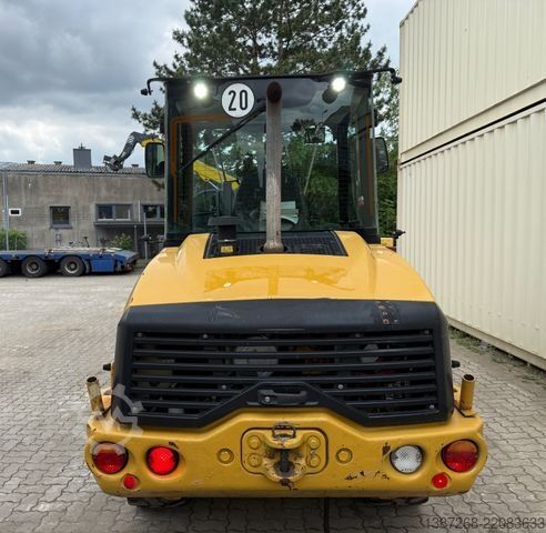 Tekerlekli yükleyici CATERPILLAR 907M / 2018 BJ / Schaufel + Gabel