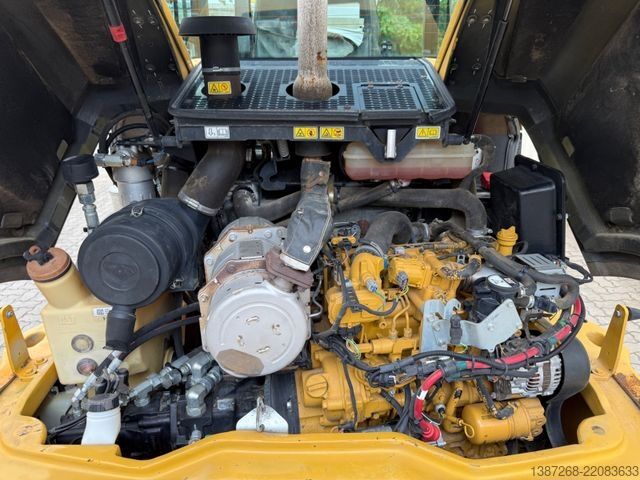 Tekerlekli yükleyici CATERPILLAR 907M / 2018 BJ / Schaufel + Gabel