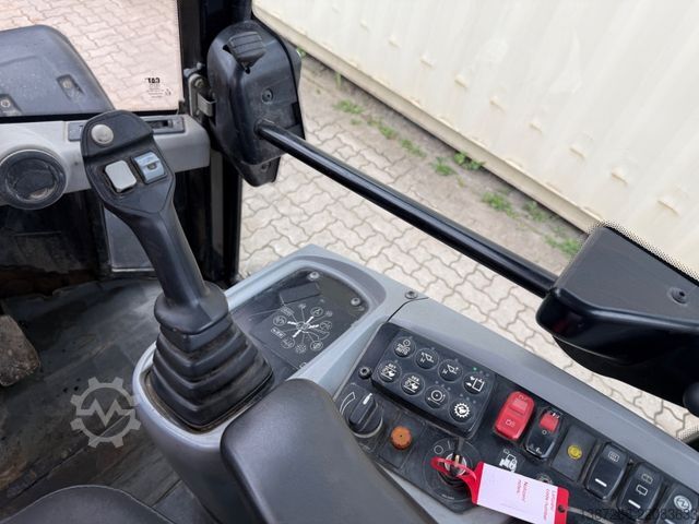 Tekerlekli yükleyici CATERPILLAR 907M / 2018 BJ / Schaufel + Gabel