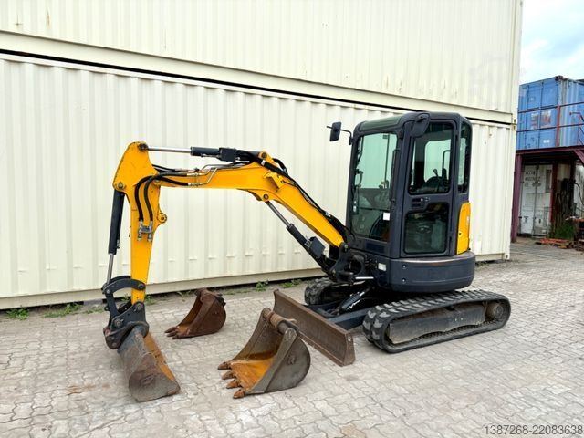 Minibagger BOBCAT E26 / 2017 BJ / 3 x Löffel