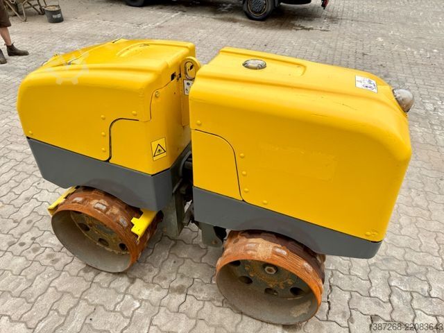 รถบดถังเดียว WACKER Neuson RT82-SC3 / 2015 BJ / 516 H / Remote