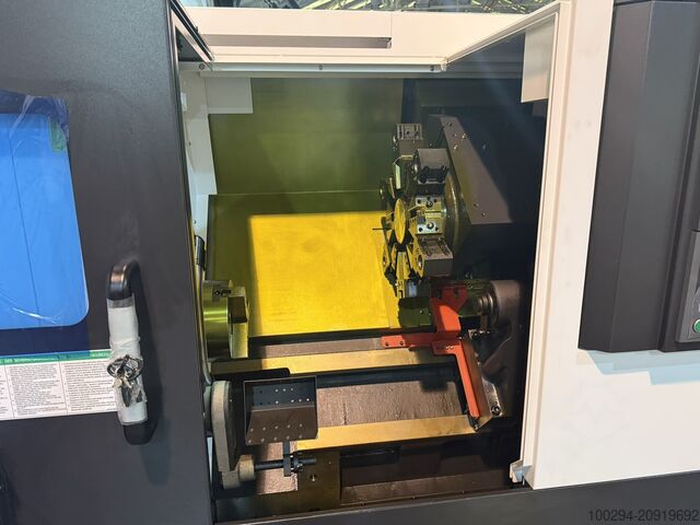 Máy tiện CNC Hyundai Wia HD2200