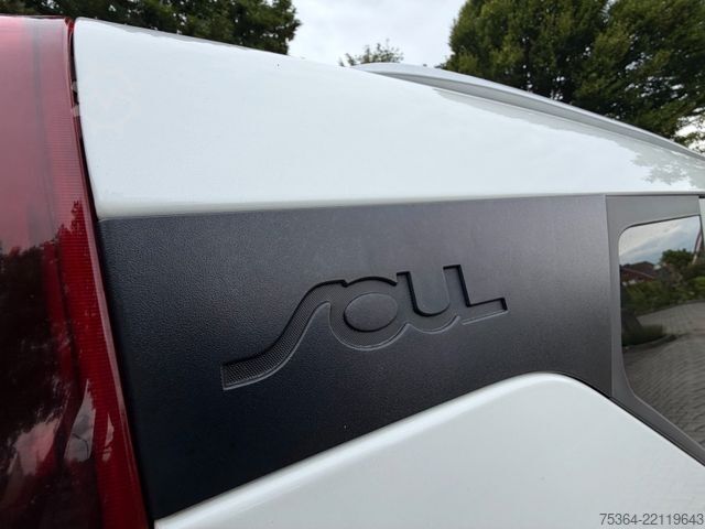 Furgoneta KIA Soul e-Soul DynamicLine 64 kWh LED Navi Kamera