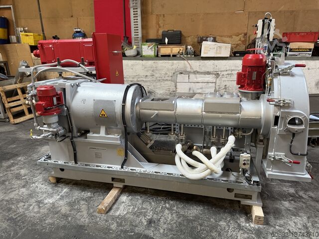 เครื่องนวดแป้งแบบเกลียว Werner & Pfleiderer (Coperion) EGR 200
