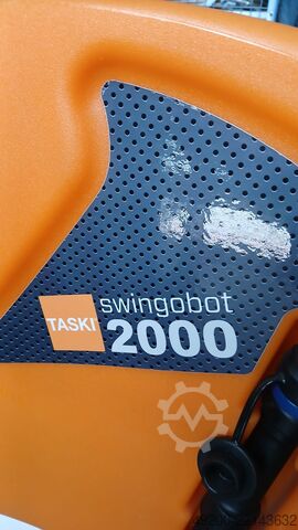 Stroj za pranje i sušenje podova TASKI Swingobot 2000