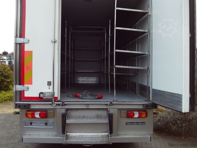 Камион с кашони Mercedes-Benz ATEGO 918 FRIGO -29