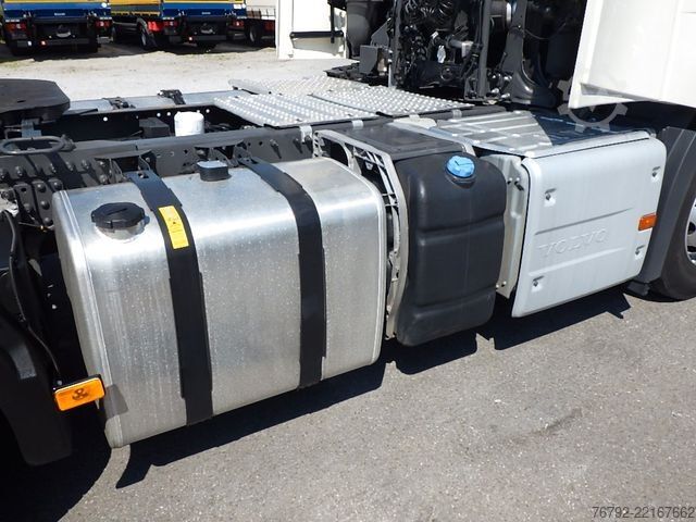 Стандардна влечна единица VOLVO FH 500 New/Globe-XL/I-Pak Cool/I-Save/2xTank/VEB