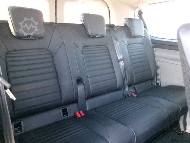 Mikroautobuss FORD Transit Custom 320L1 Trail 100kW AWD AHK 2xS.Tür