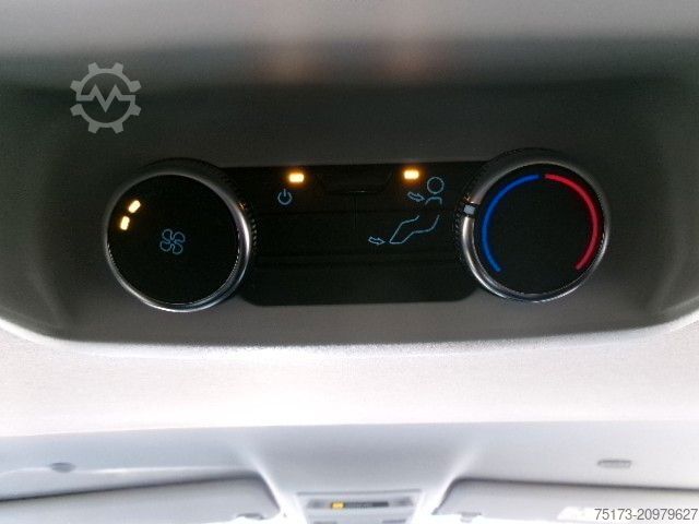 Mikroautobuss FORD Transit Custom 320L1 Trail 100kW AWD AHK 2xS.Tür