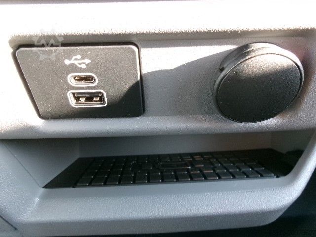 Mikroautobuss FORD Transit Custom 320L1 Trail 100kW AWD AHK 2xS.Tür