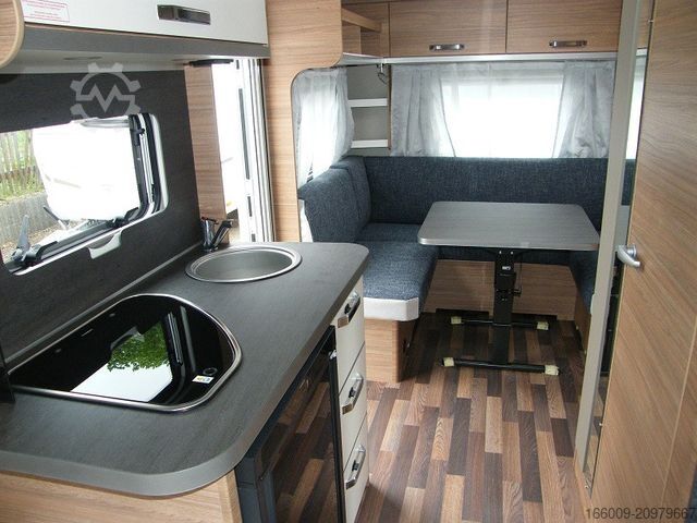 Caravan WEINSBERG CaraOne 480 EU 2026 mit Vorzelt
