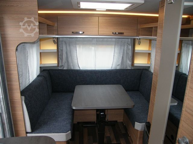 Caravan WEINSBERG CaraOne 480 EU 2026 mit Vorzelt