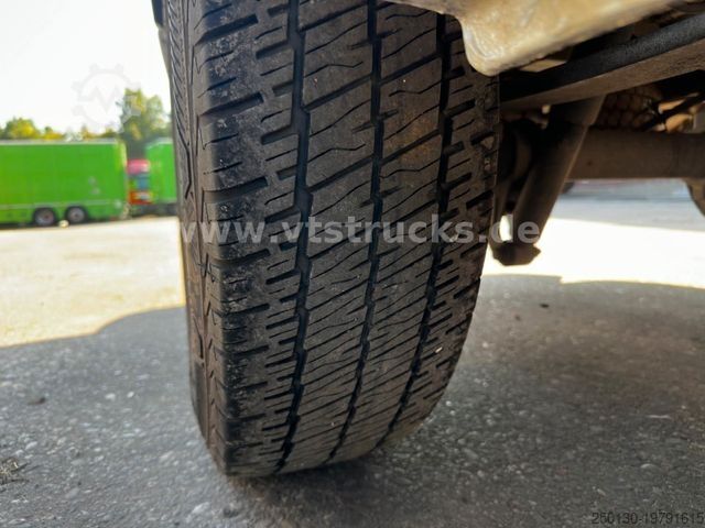 Furgão de painéis MERCEDES-BENZ Sprinter 316 CDI 4x2 Kasten Klima AHK 3 Sitzer