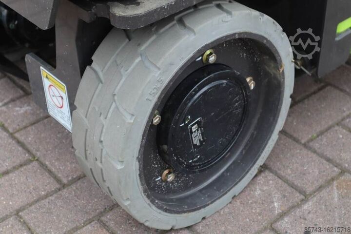 Ножичен асансьор Zoomlion ZS0808DC Valid Iinspection, *Guarantee! 10m Workin