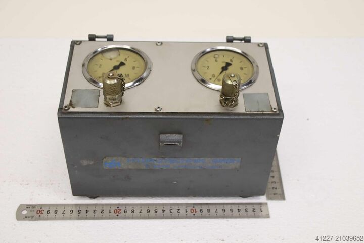 Dobbelt trykprøver Hydrotechnik 0 bis 10 bar
