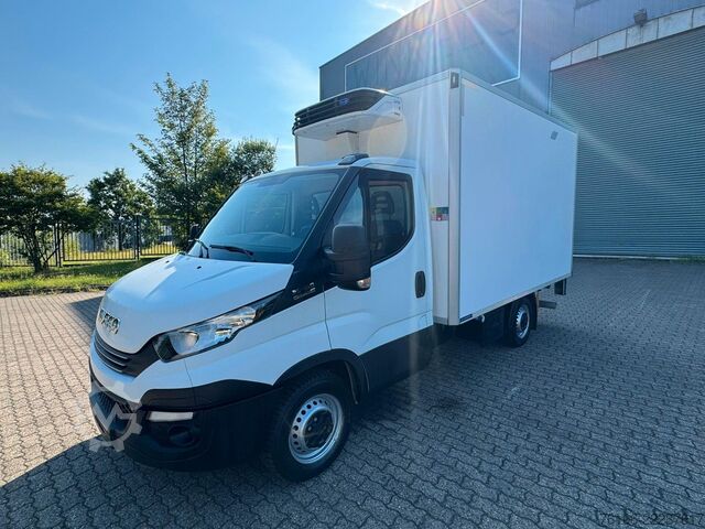 Izotermiczny van chłodnia IVECO Daily 35S14 Hi-Matic Tiefkühlkoffer mit LBW