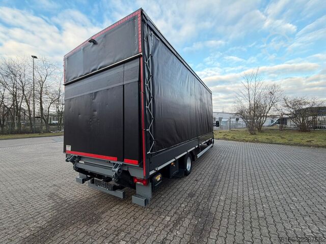 Samochód dostawczy z plandeką IVECO Daily 72C18 Hi-Matic Pritsche Plane+LBW*2 stück