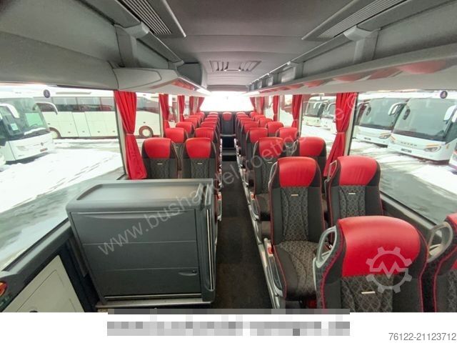 Diaľkový autobus SETRA S 517 HD/Tourismo/Travego/R08