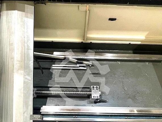 обрабатывающий центр HEDELIUS - Vertikal CB 80 / 3200