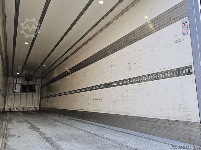 Transport réfrigéré/congélé Vedecar LPRS 24 / LIFT AXLE / THERMO KING / TAIL LIFT