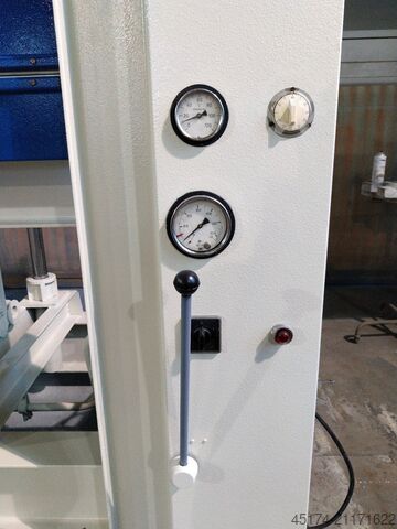 Presse à placage ITALPRESSE MEC B/4