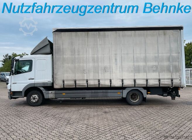 Tipper van VOLKSWAGEN Crafter 35 L2 4x4 MOTION/ Schoon Kipper/ AHK/ AC