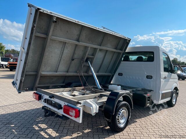 Фургон-самоскид VOLKSWAGEN Crafter 35 L2 4x4 MOTION/ Schoon Kipper/ AHK/ AC