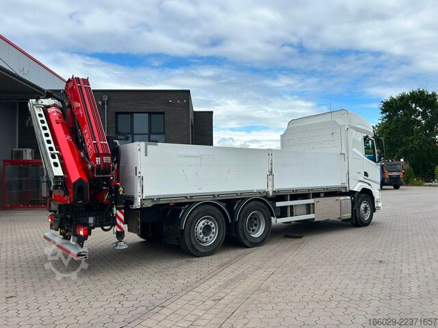 Вантажівка з відкритою платформою DAF XF 480 Baustoffpritsche mit Fassi Ladekran F235