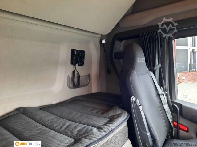 Tracteur routier standard SCANIA R 460 2-Kreis-Kipphyd Retarder Standklima 2xTank