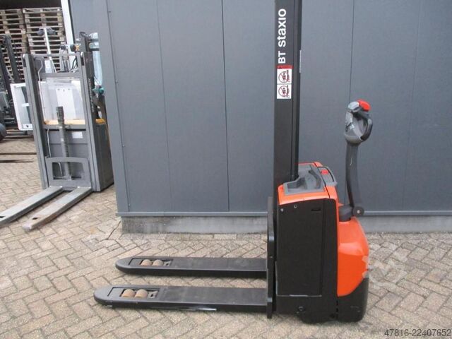 Hochhubwagen BT SWE 080L