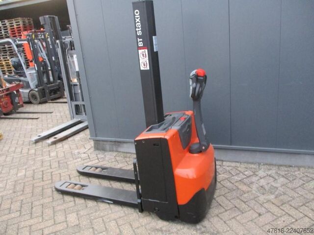 Hochhubwagen BT SWE 080L