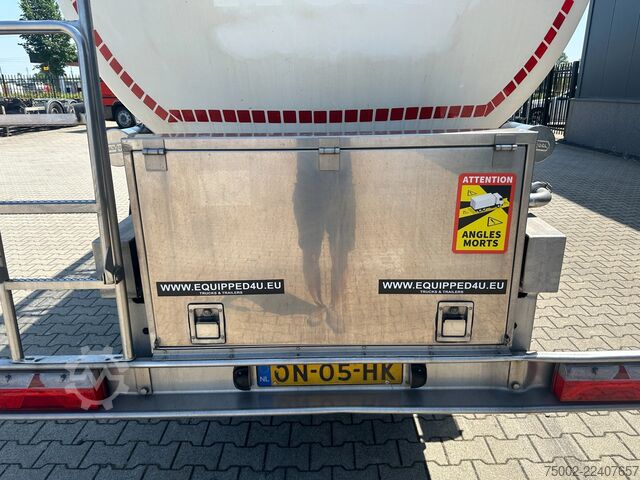Lebensmitteltanker Van Hool FOOD / RVS chassis / empty weight: 5.860kg / 29...