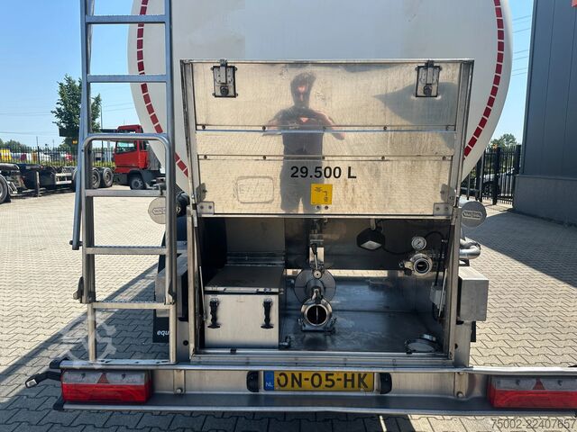 Lebensmitteltanker Van Hool FOOD / RVS chassis / empty weight: 5.860kg / 29...