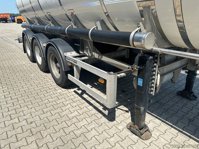 푸드 탱커 Van Hool FOOD / RVS chassis / empty weight: 5.860kg / 29...