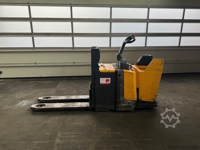 Palletstapelaars Jungheinrich ERD 220 -> Batterie aus 2019!