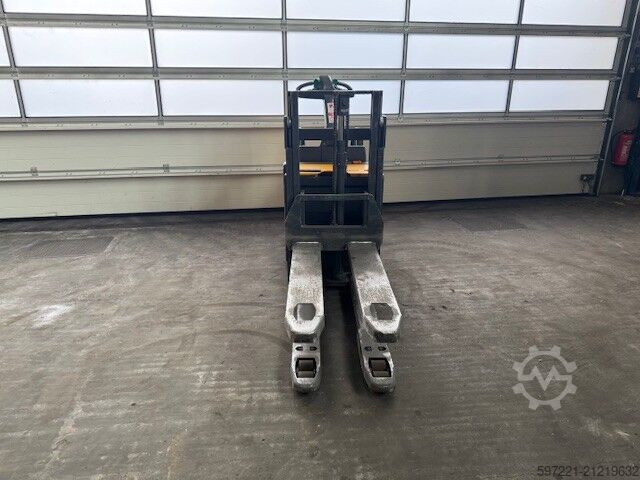 Palletstapelaars Jungheinrich ERD 220 -> Batterie aus 2019!