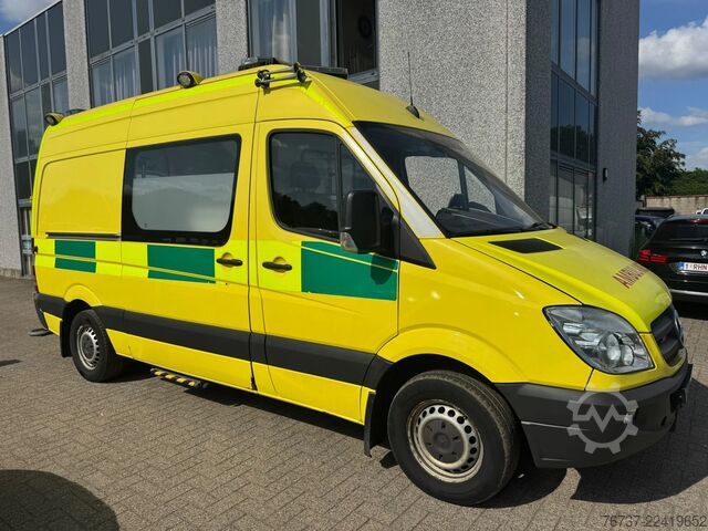 Rettungswagen Mercedes-Benz Sprinter 316 **AMBULANCE-EURO 5-AUTOMATIC**