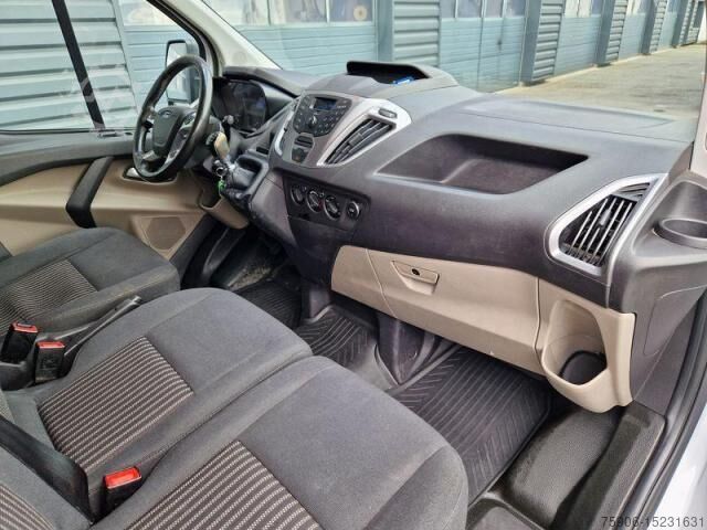 Fourgon tôlé Ford Transit CUSTOM 6 PLACES