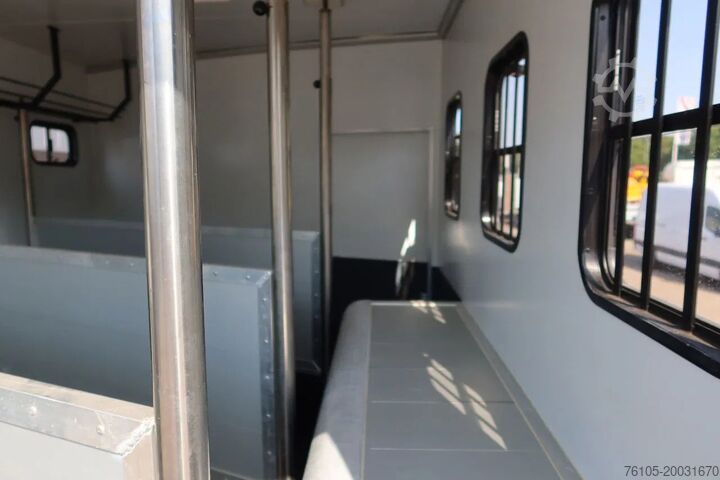 Transport av hästar Mercedes-Benz Atego 816 L 3 Paarden/4 Ponies Nieuwe APK + nie...