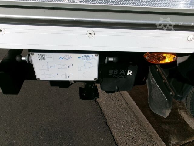 شاحنة مشروبات FUSO Canter 9C18*LBW*3,3 to NL*2x AHK*Automatik*Klima