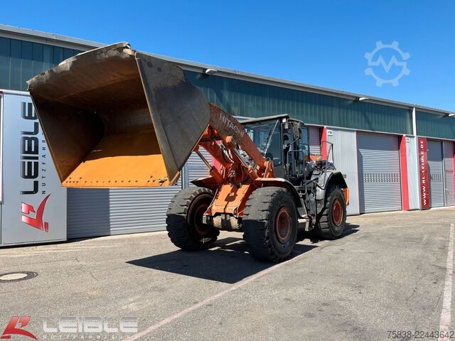 Radlader HITACHI ZW220-6*Klima*hydr. Schnellwechsler*11.000h*